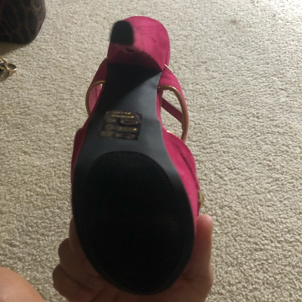 New - Picture 2 of 5